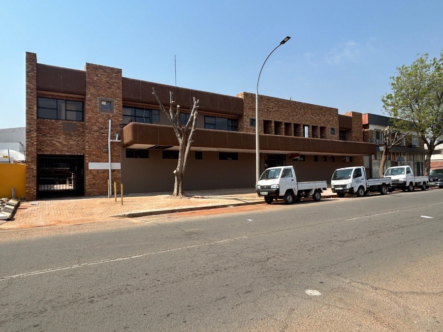 To Let 2 Bedroom Property for Rent in Klerksdorp North West